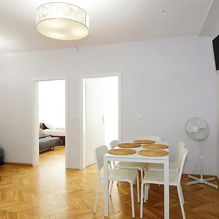 Apartments Legendary Krakow Exterior photo
